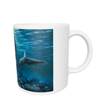 Laden das 3D-Modell in den Galerie-Viewer, Weiße, glänzende Tasse
